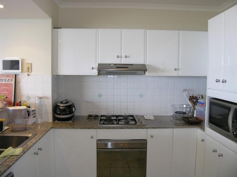 802/97-99 John Whiteway Drive, Gosford NSW 2250