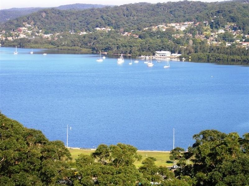 802/97-99 John Whiteway Drive, Gosford NSW 2250