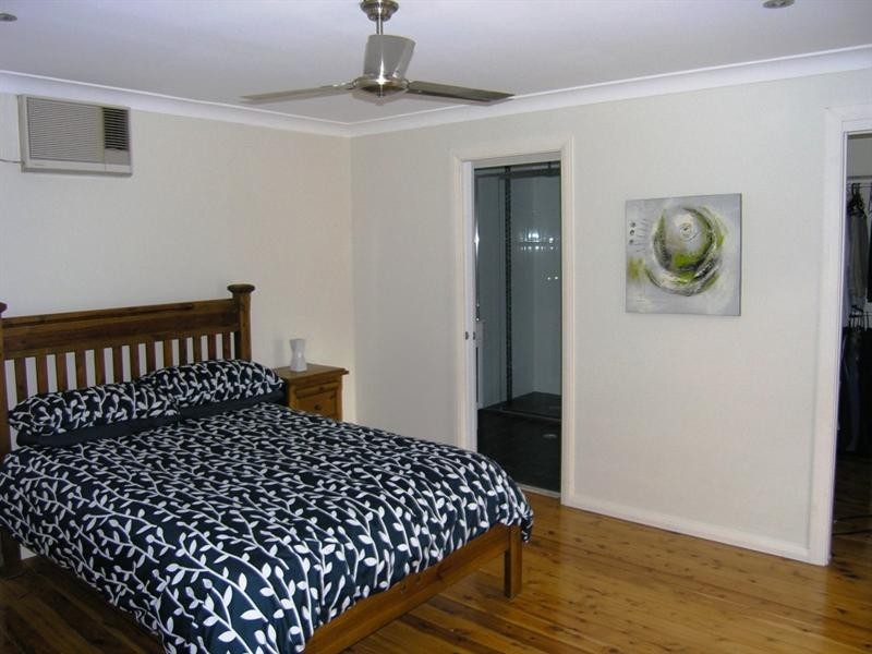 17 Callemondah Avenue, North Gosford NSW 2250