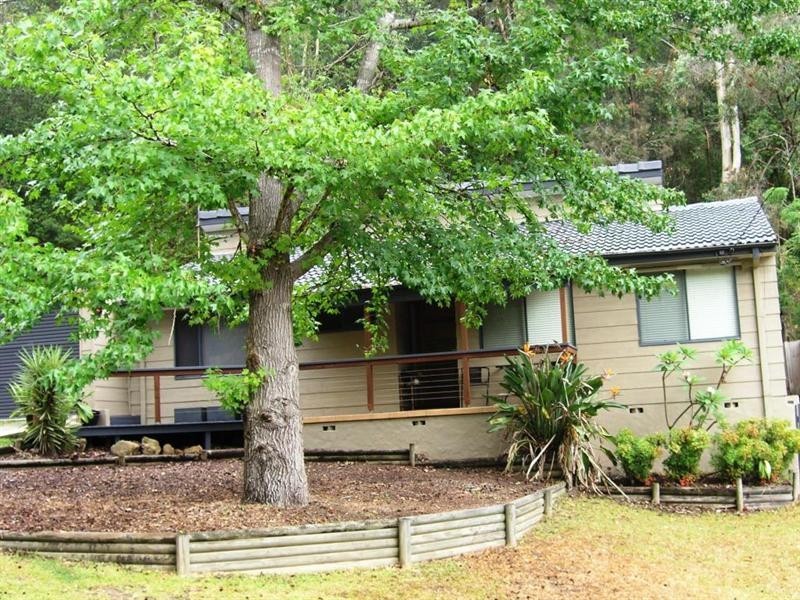 17 Callemondah Avenue, North Gosford NSW 2250