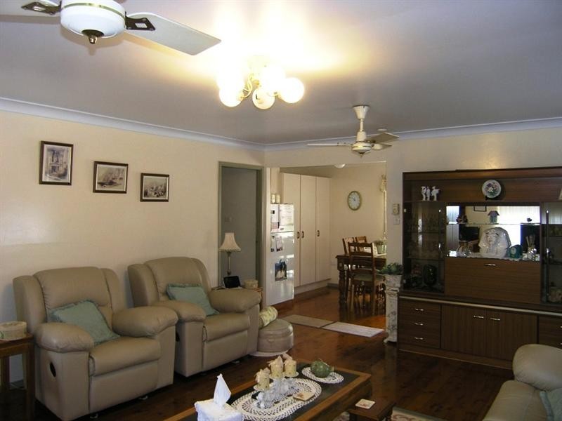 18 Fuchsia Street, Wyoming NSW 2250