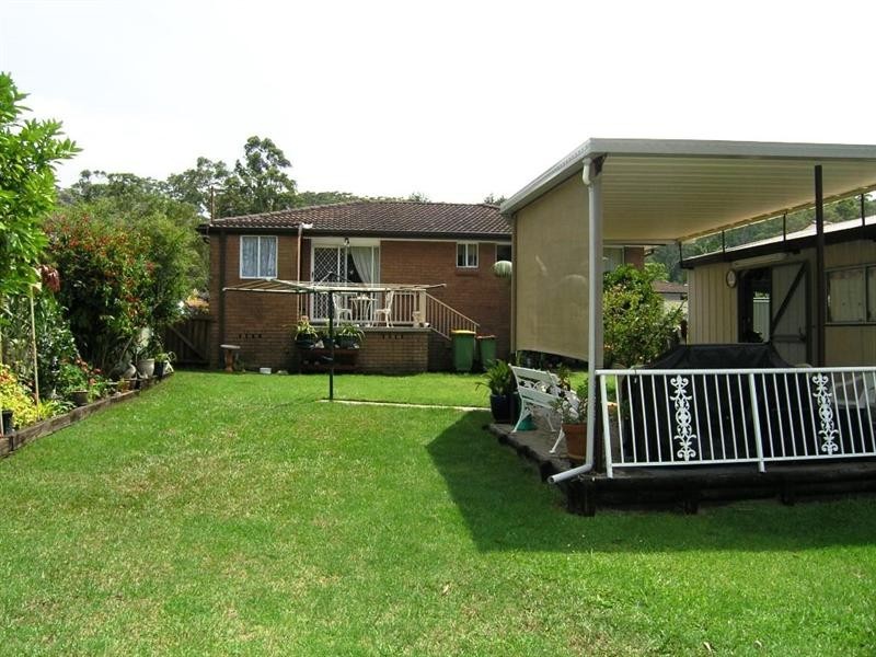 18 Fuchsia Street, Wyoming NSW 2250