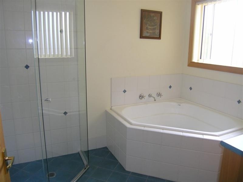 60 Fagans Road, Lisarow NSW 2250