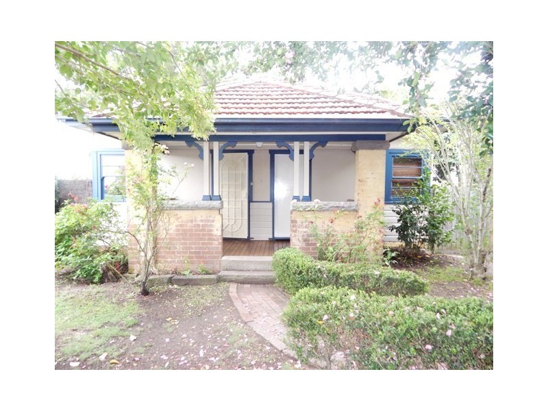 12 Bent Street, Gosford NSW 2250