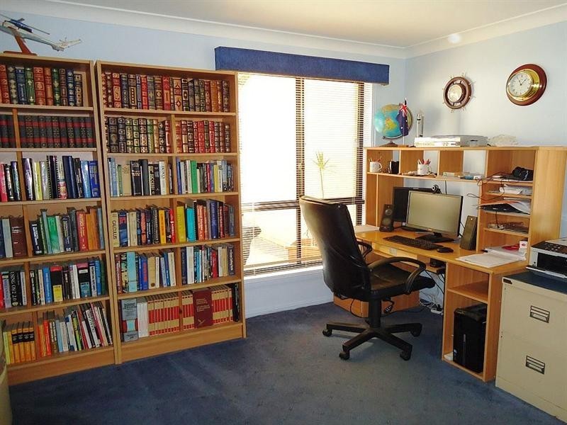 8 The Rise, Lisarow NSW 2250