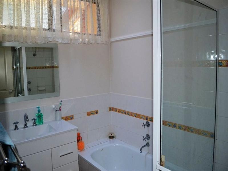 7 Macgregor Street, Wyoming NSW 2250