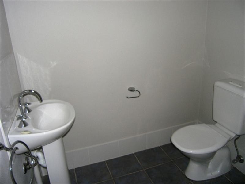 1/26-28 Showground Road, Gosford NSW 2250