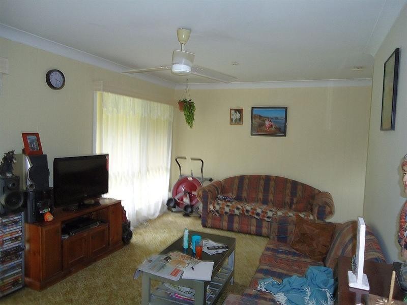 96 Turpentine Street, Wyoming NSW 2250