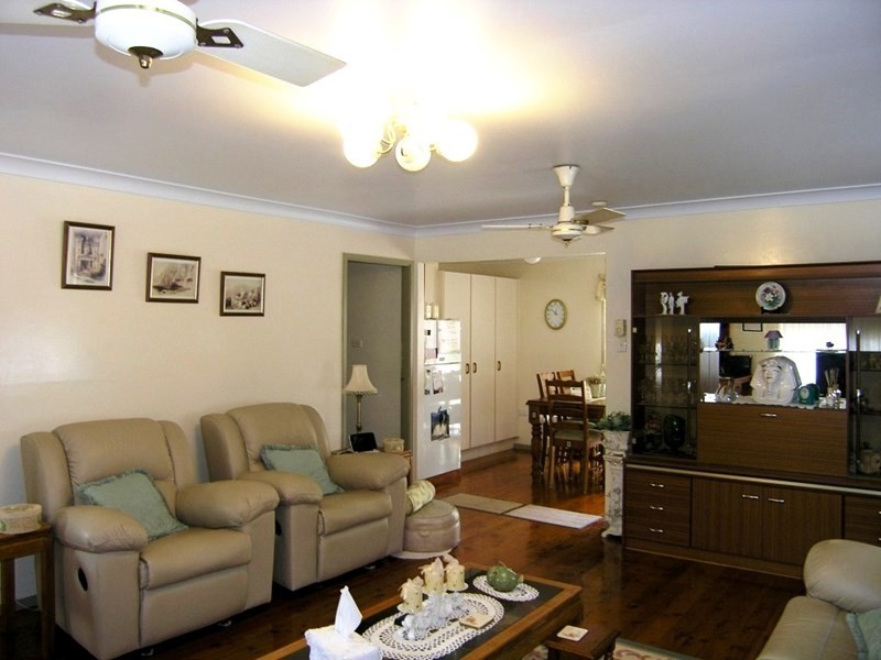 18 Fuchsia Street, Wyoming NSW 2250