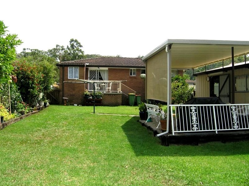 18 Fuchsia Street, Wyoming NSW 2250