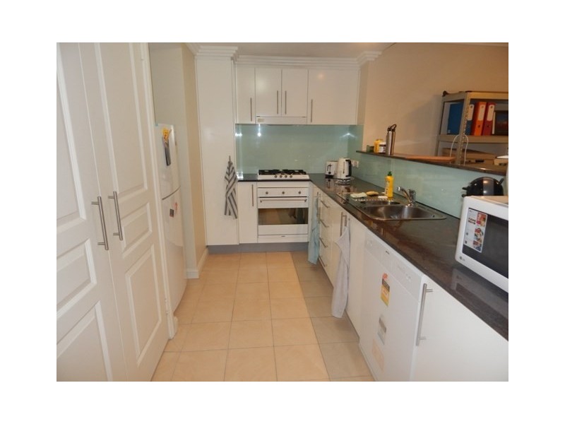 24/12 Baker Street, Gosford NSW 2250