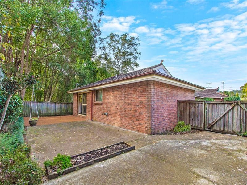 2/10 Kirkness Avenue, North Gosford NSW 2250