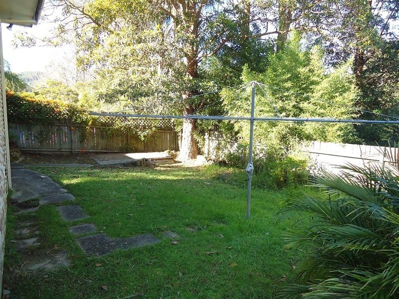 18 Walker Road, Wyoming NSW 2250