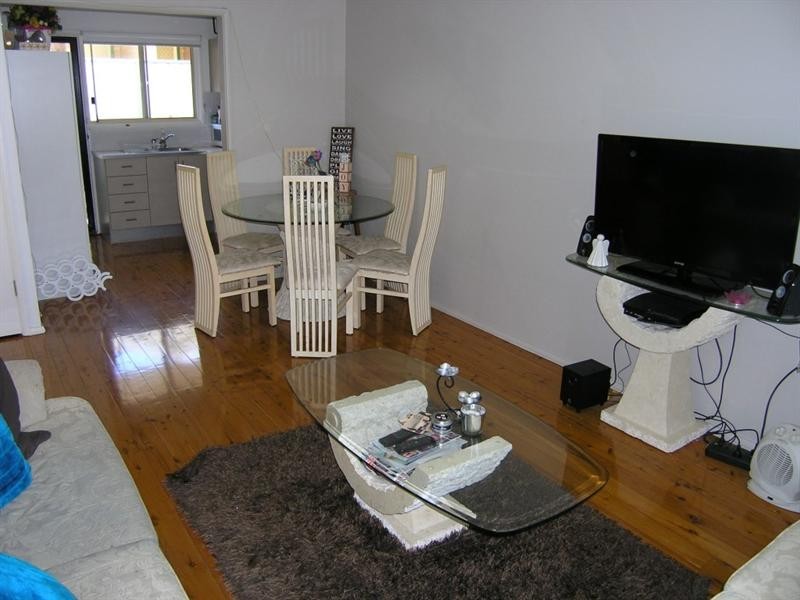 1/9 Lushington Street, East Gosford NSW 2250