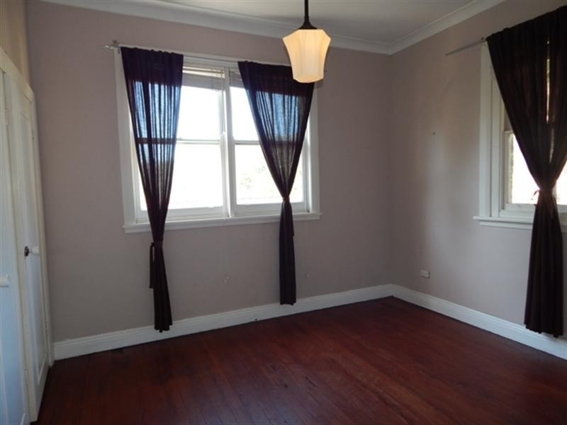 54 Etna Street, Gosford NSW 2250