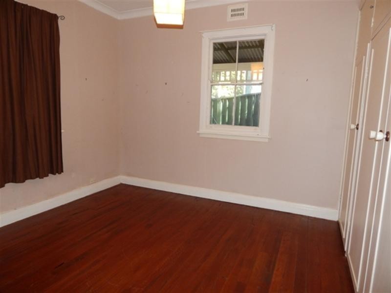 54 Etna Street, Gosford NSW 2250