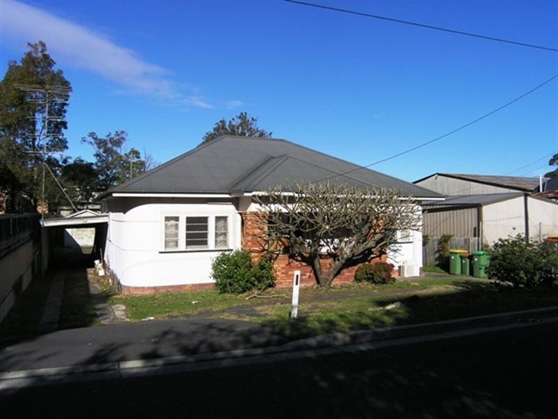 Point Frederick NSW 2250