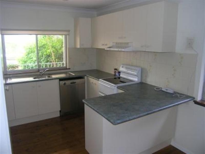 13 Adam Street, Narara NSW 2250