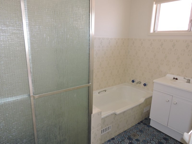 23 Joyce Avenue, Wyoming NSW 2250