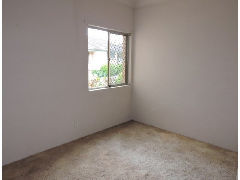 15/12-20 Kinarra Avenue, Wyoming NSW 2250