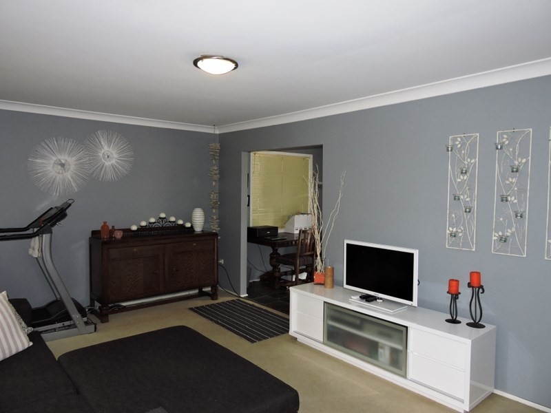 98 Turpentine Street, Wyoming NSW 2250