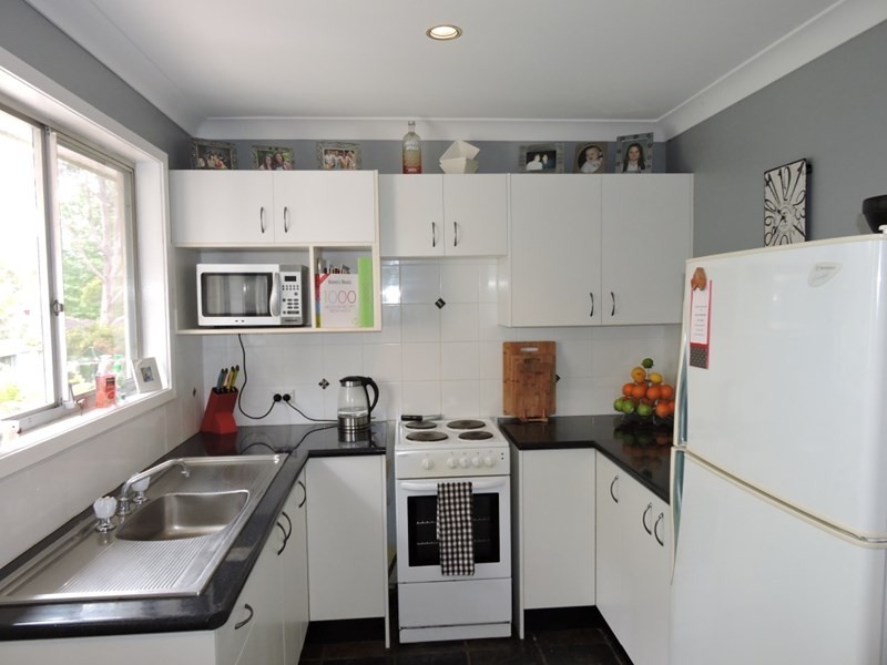 98 Turpentine Street, Wyoming NSW 2250