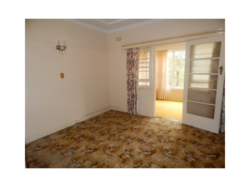 12 Kendall Street, Gosford NSW 2250