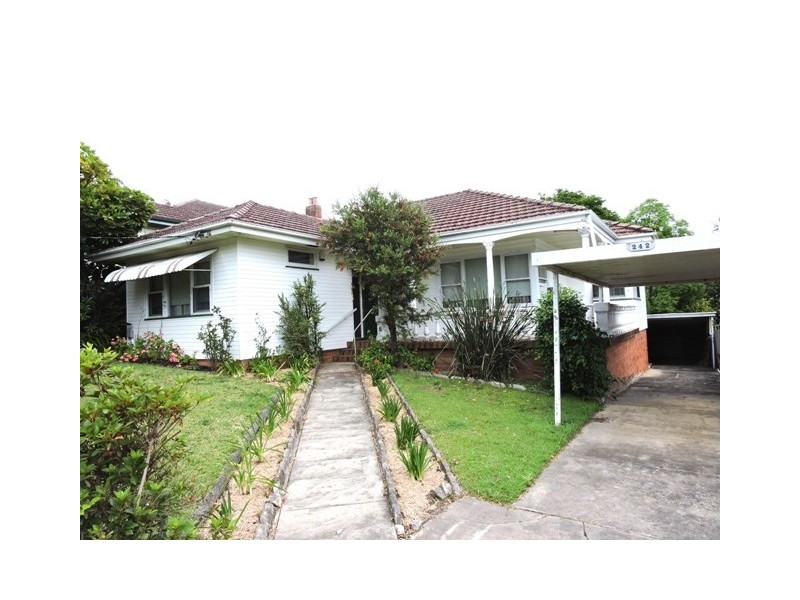242 Gertrude Street, North Gosford NSW 2250