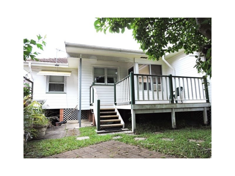 242 Gertrude Street, North Gosford NSW 2250