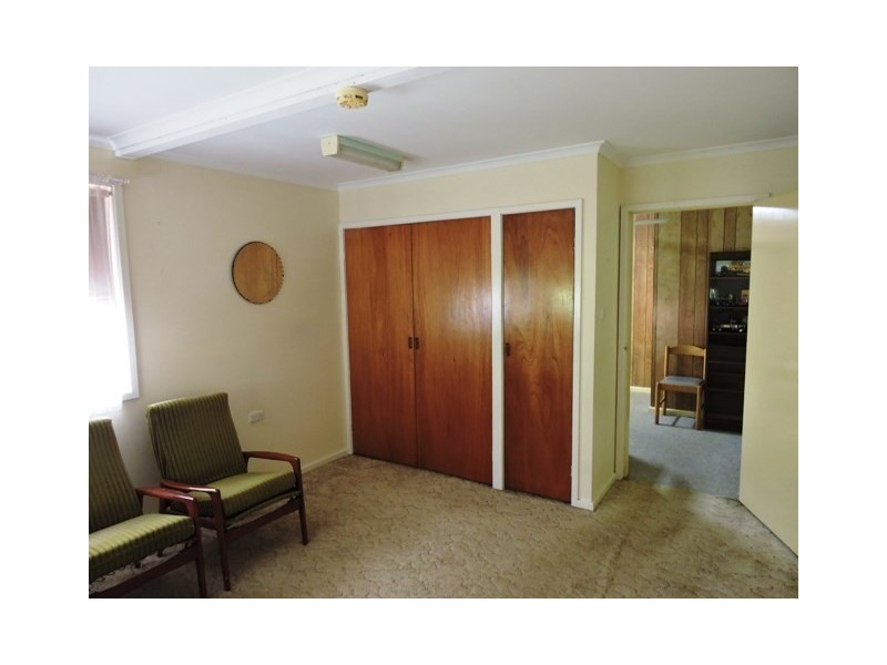 242 Gertrude Street, North Gosford NSW 2250