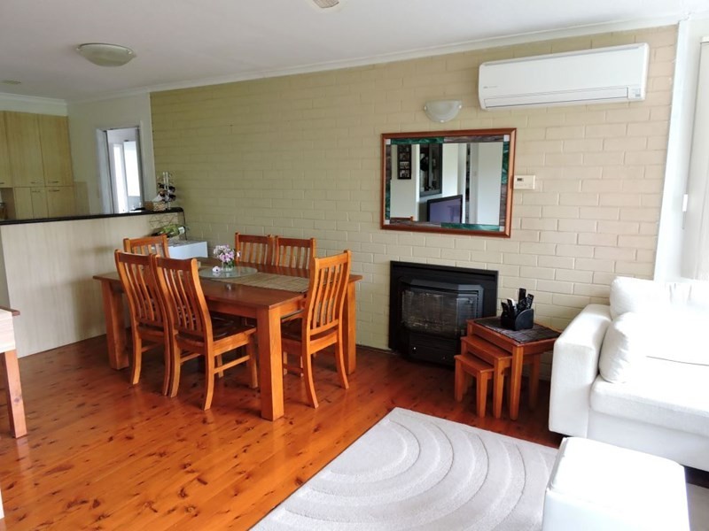 3 Camphor Close, Wyoming NSW 2250