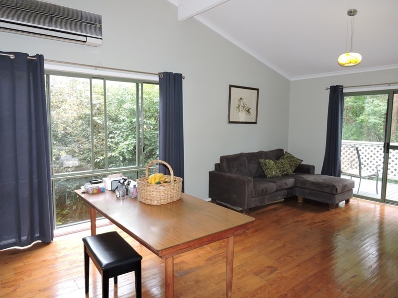 50 Newling Street, Lisarow NSW 2250