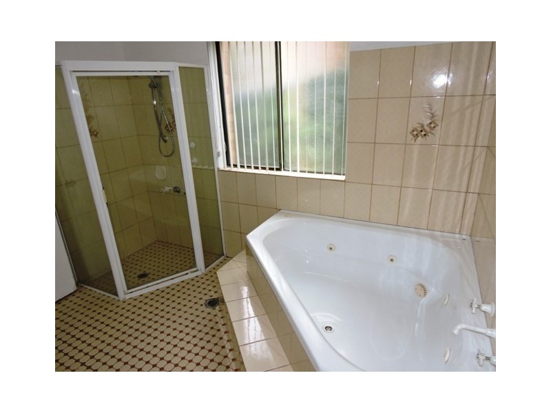 13 Greenview Road, Narara NSW 2250