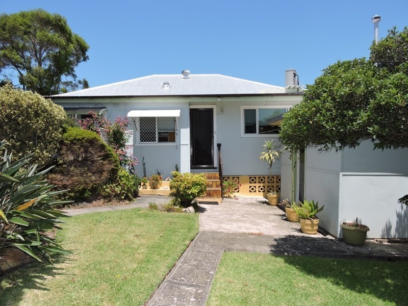 7 Melbourne Street, East Gosford NSW 2250