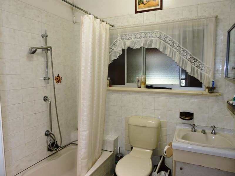 7 Melbourne Street, East Gosford NSW 2250