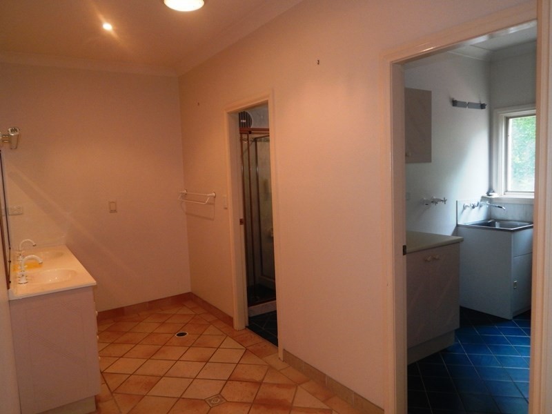 87 Caroline Street, East Gosford NSW 2250