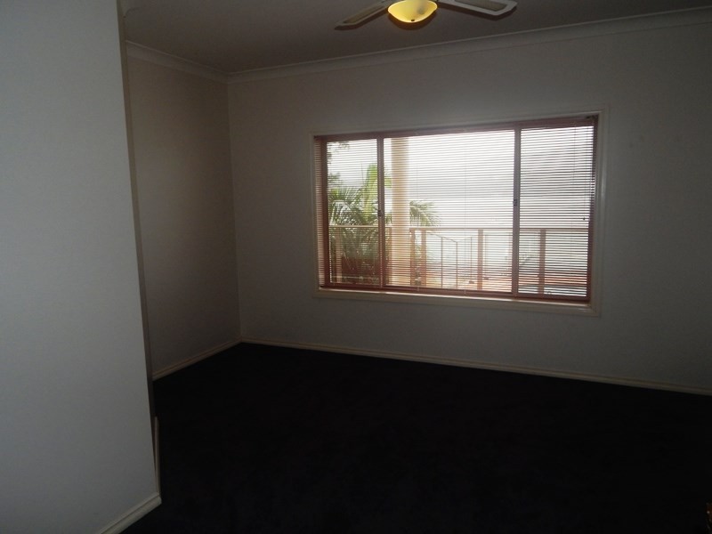 87 Caroline Street, East Gosford NSW 2250