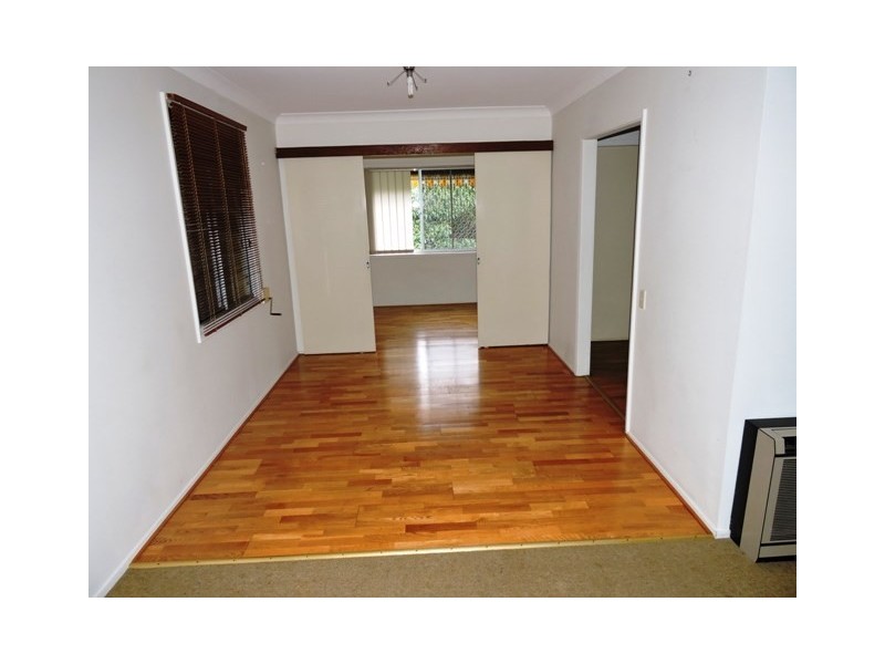 10 Waterview Crescent, Tascott NSW 2250