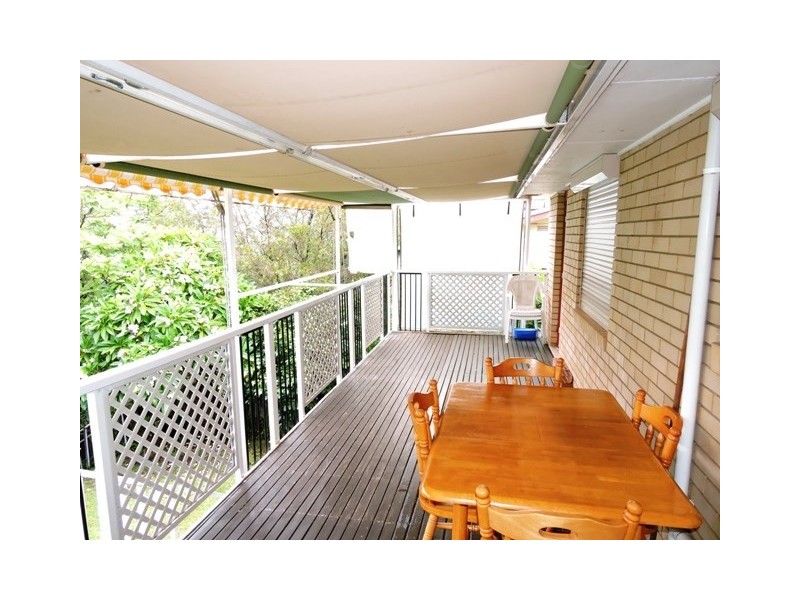 10 Waterview Crescent, Tascott NSW 2250