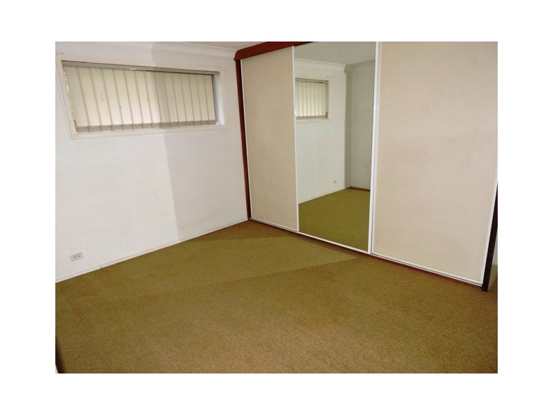 10 Waterview Crescent, Tascott NSW 2250