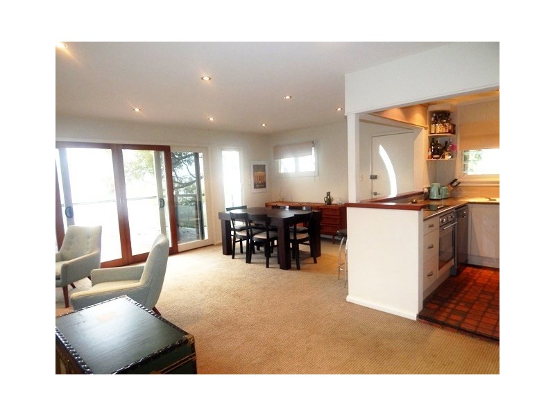 14 Milloo Parade, Cheero Point NSW 2083