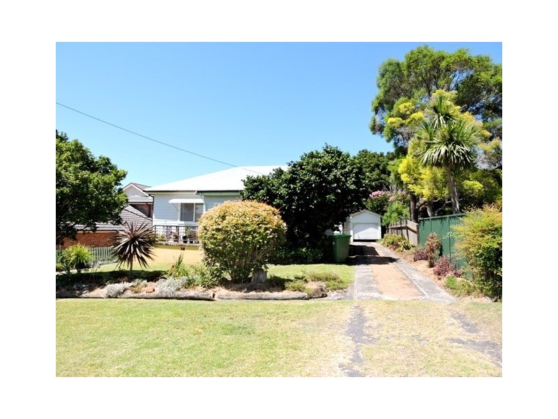 7 Melbourne Street, East Gosford NSW 2250