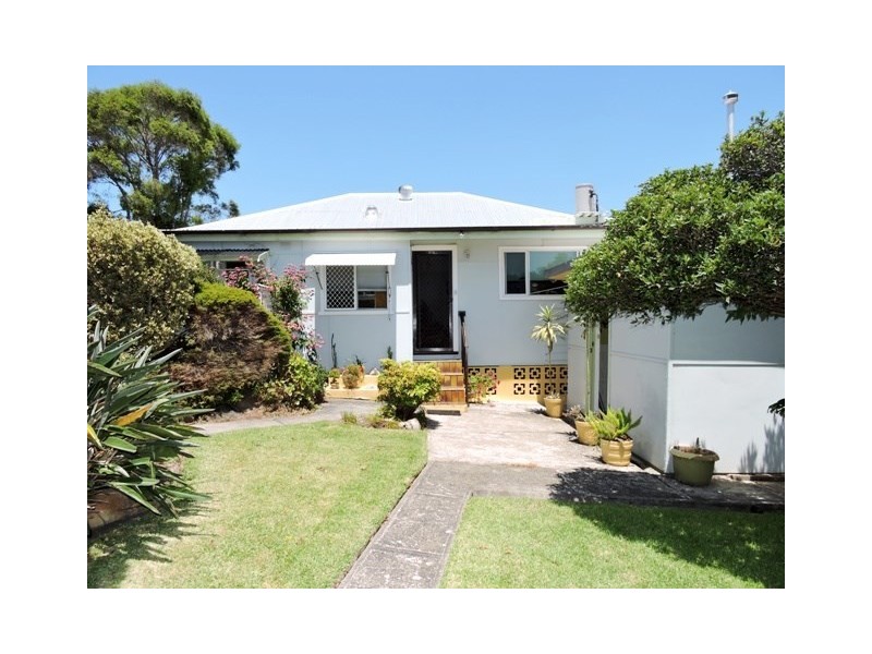 7 Melbourne Street, East Gosford NSW 2250