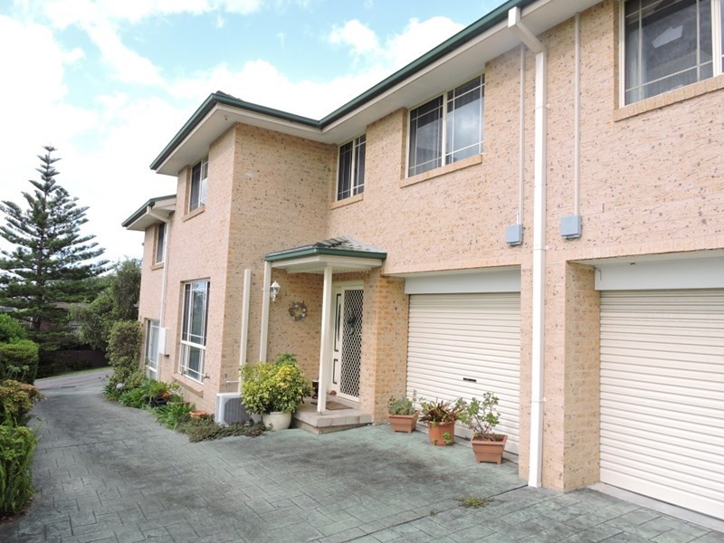 2/8a Wilhelmina Street, Gosford NSW 2250