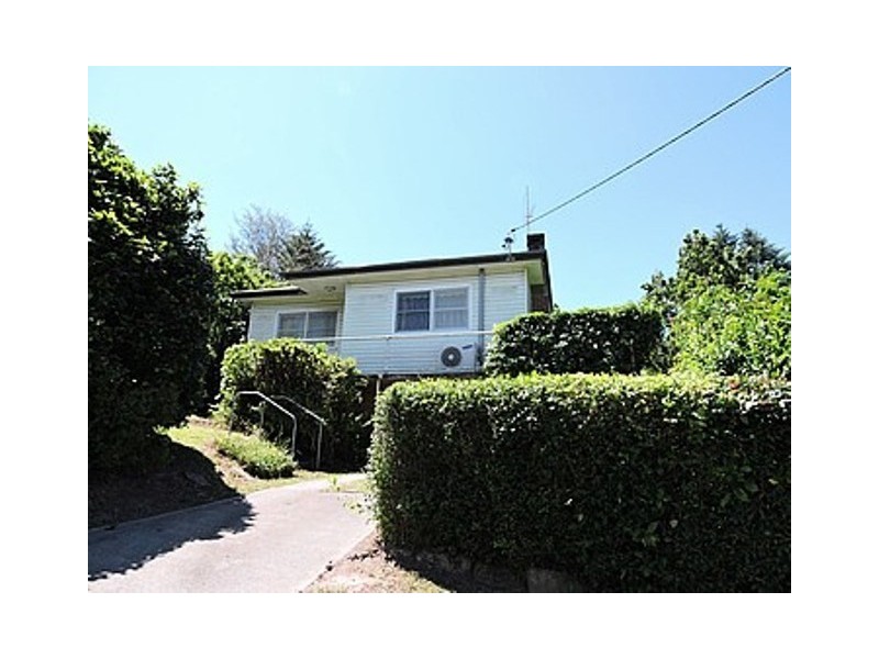 52 Dwyer Street, North Gosford NSW 2250