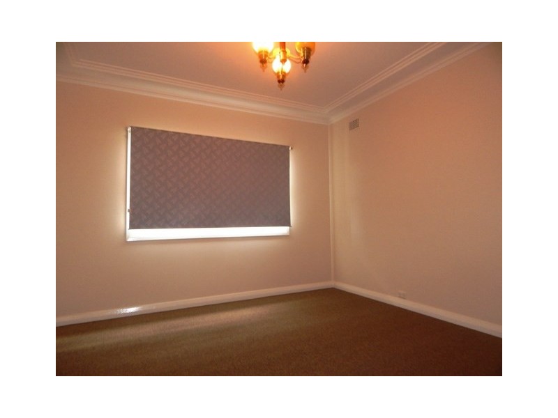 52 Dwyer Street, North Gosford NSW 2250