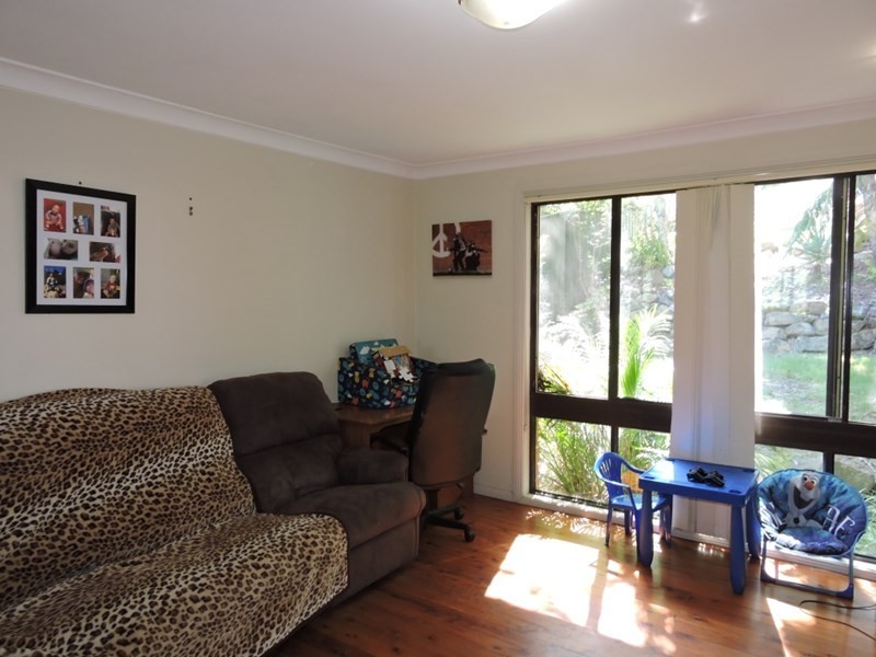 14 Holland Close, Springfield NSW 2250