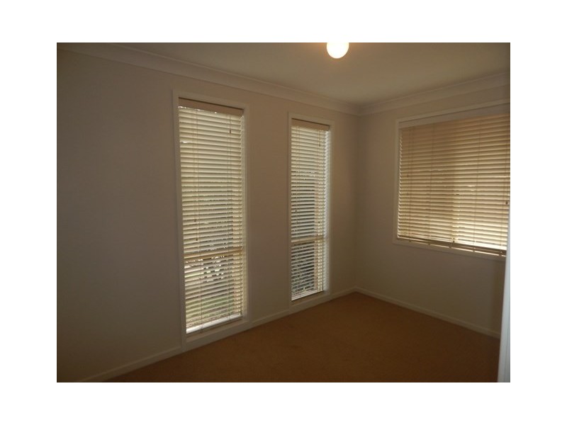 60 Mitchell Drive, Kariong NSW 2250