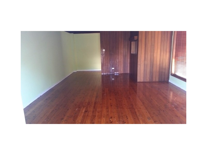 10 St George Street, Gosford NSW 2250