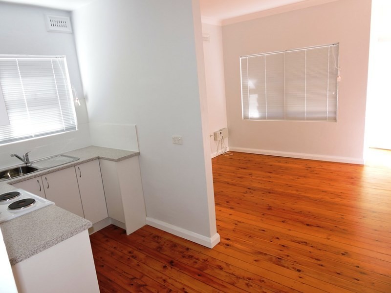 3/8 Margin Street, Gosford NSW 2250